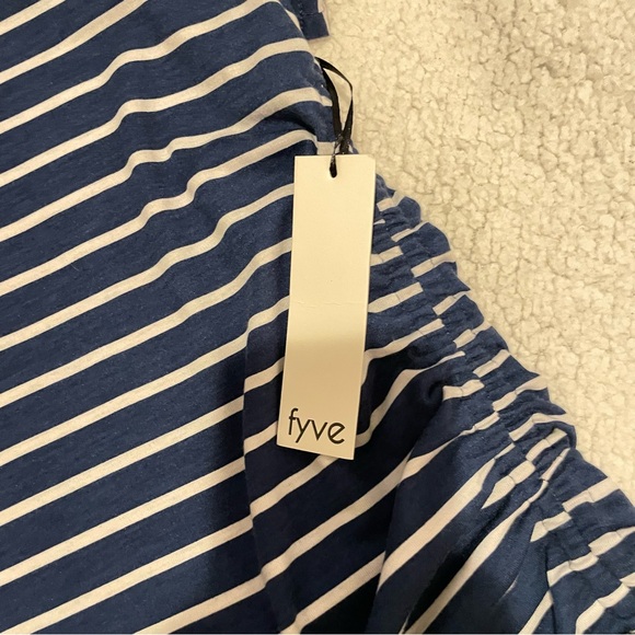 NWT Sm Striped Maternity Shirt - Picture 4 of 5